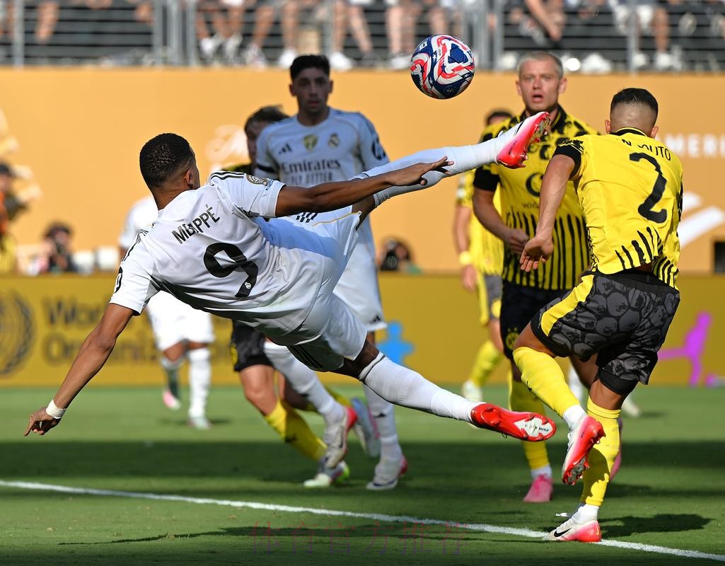 世体：皇马近4场比赛只进1球 进攻表现令人担忧